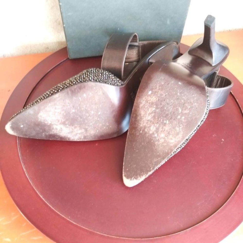 Gucci brown frosted leather ankle strap pointy shoes with beading in size 6.5 - Picture 9 of 11